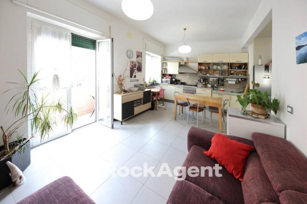 appartamento in vendita a Genova in zona Marassi