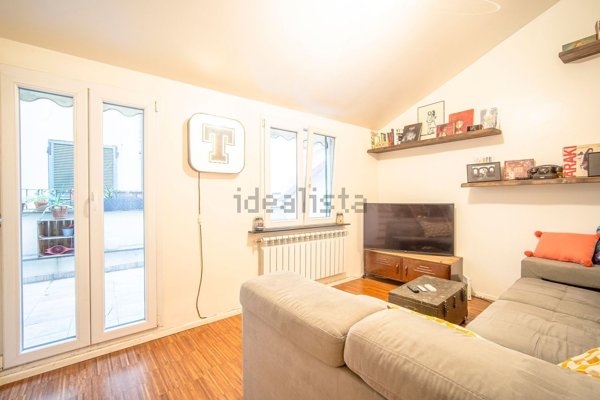 appartamento in vendita a Genova in zona Sottoripa / Maddalena / Molo