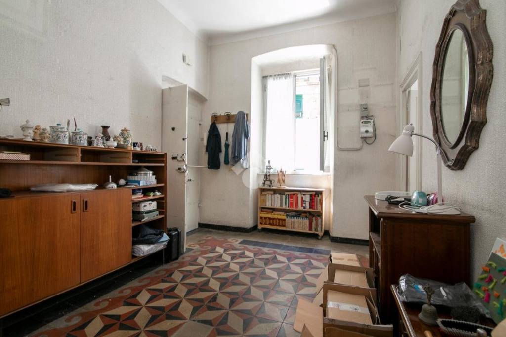 appartamento in vendita a Genova in zona Marassi