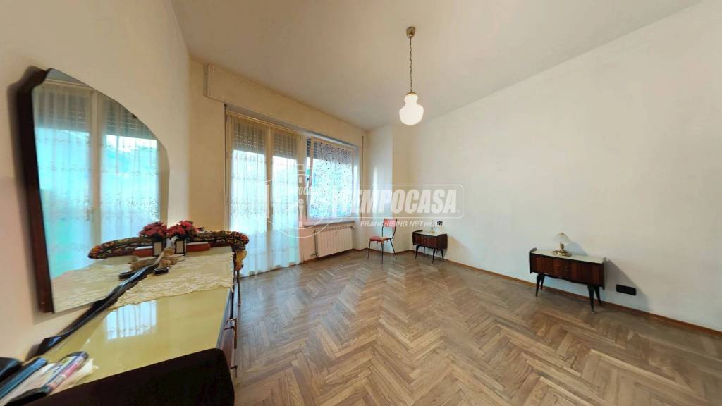 appartamento in vendita a Genova in zona Sestri Ponente