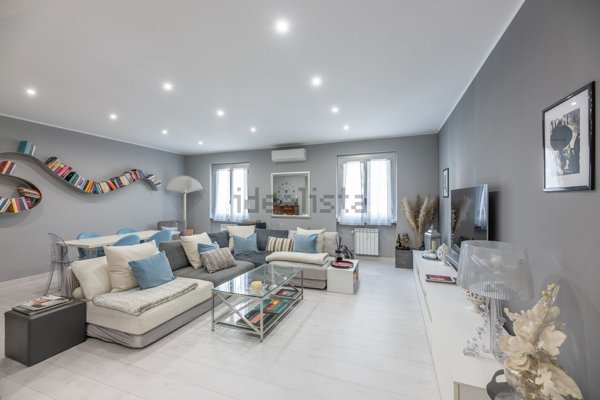 appartamento in vendita a Genova in zona Marassi