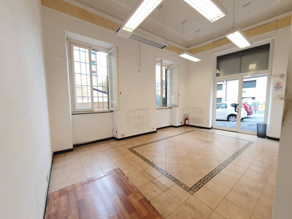 negozio in vendita a Genova in zona Albaro