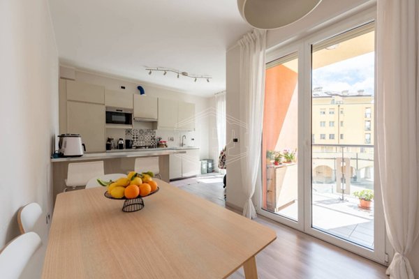 appartamento in vendita a Genova in zona Sestri Ponente