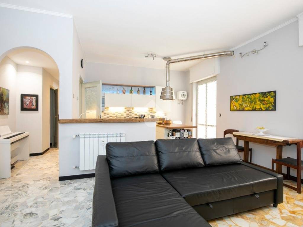 appartamento in vendita a Genova in zona Marassi