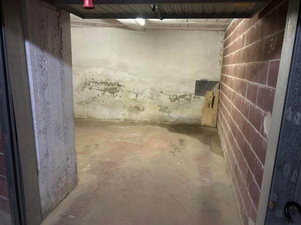 negozio in vendita a Genova in zona Cornigliano