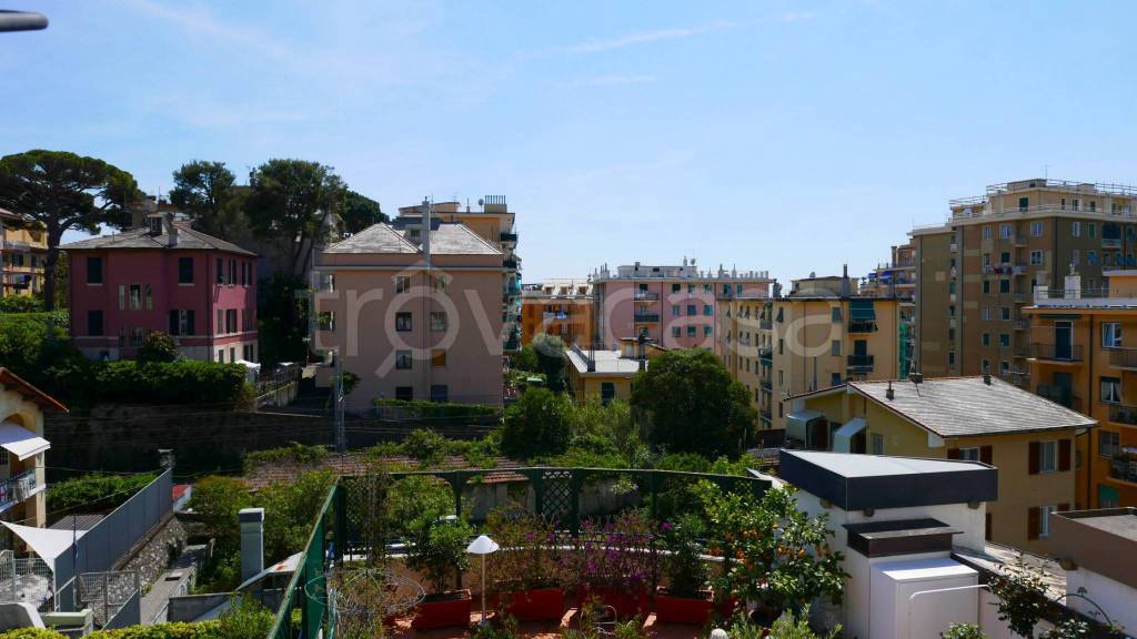 appartamento in vendita a Genova