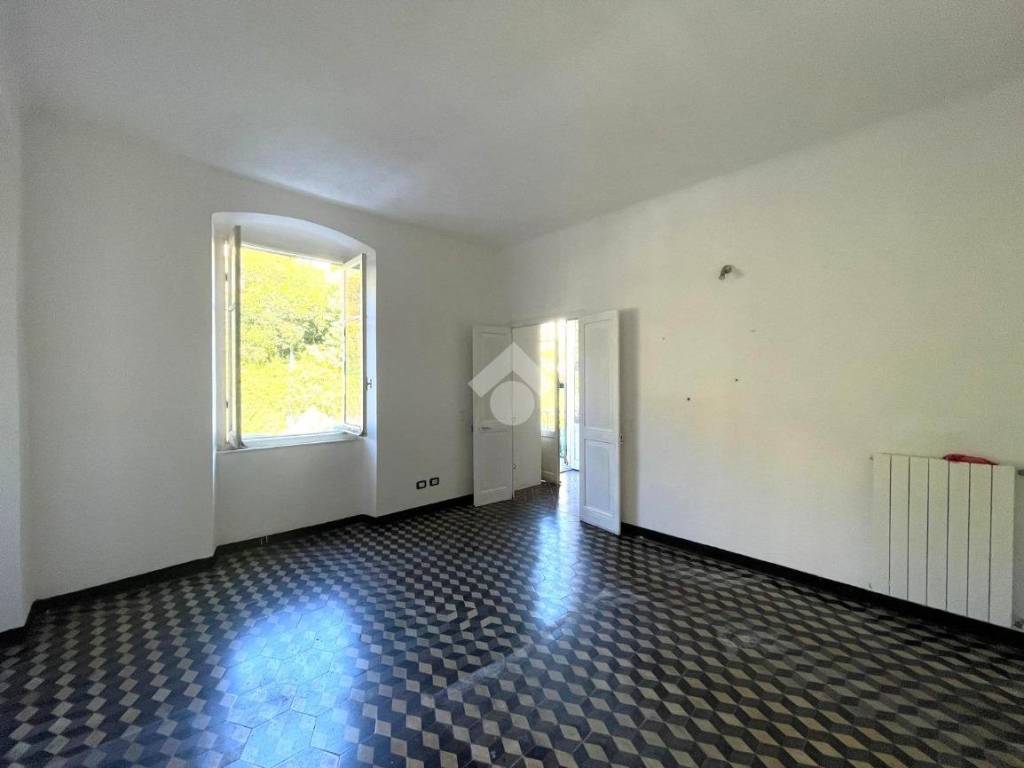 appartamento in vendita a Genova in zona Pontedecimo