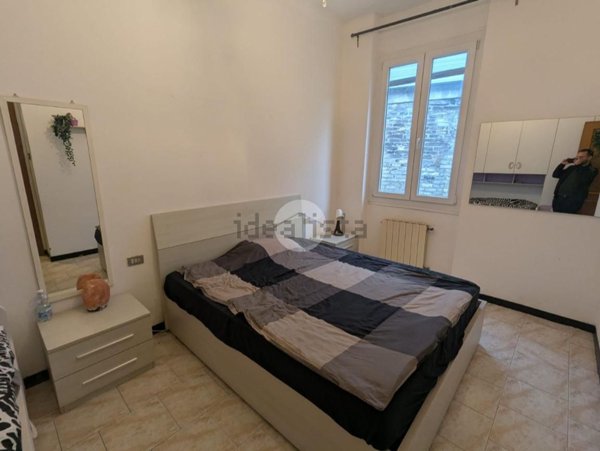 appartamento in vendita a Genova in zona Certosa