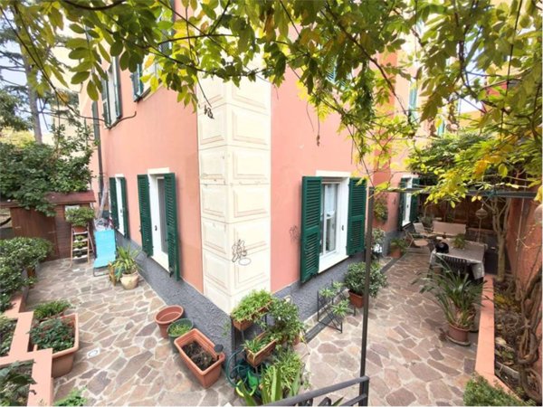 appartamento in vendita a Genova in zona Albaro