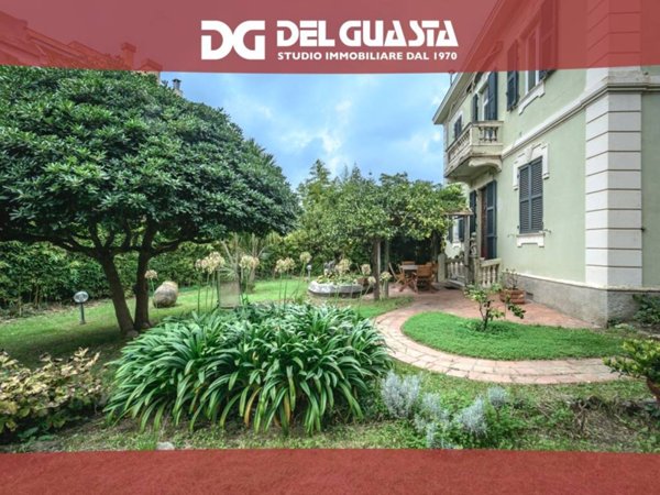 casa indipendente in vendita a Genova