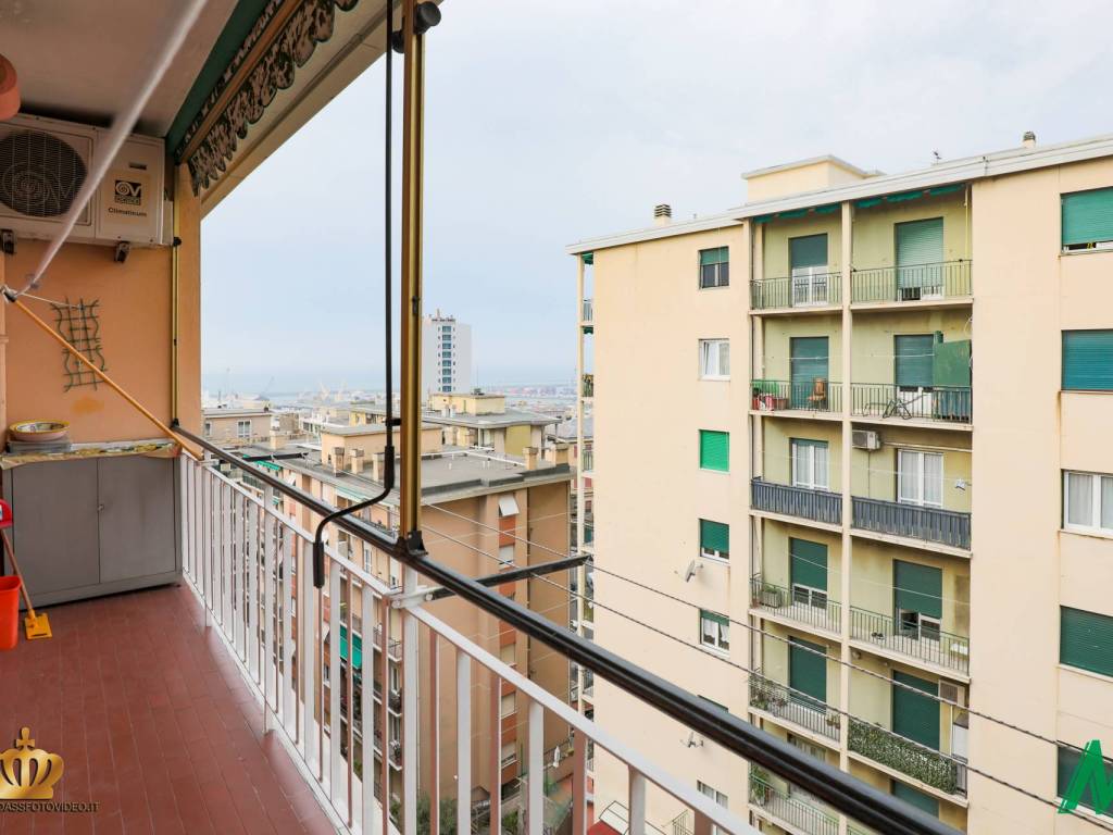 appartamento in vendita a Genova in zona Sampierdarena
