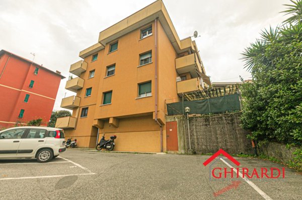 appartamento in vendita a Genova in zona Borzoli