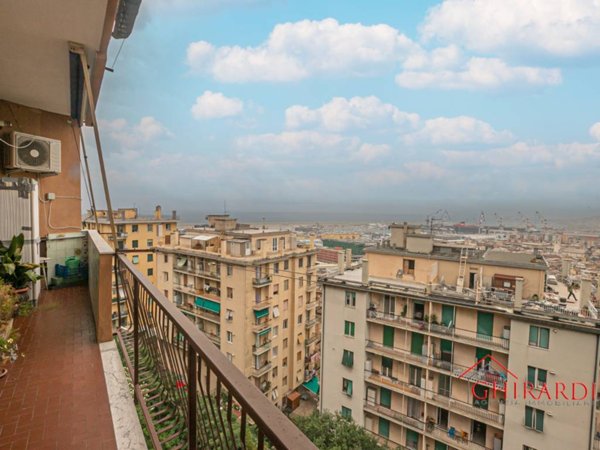appartamento in vendita a Genova in zona Cornigliano