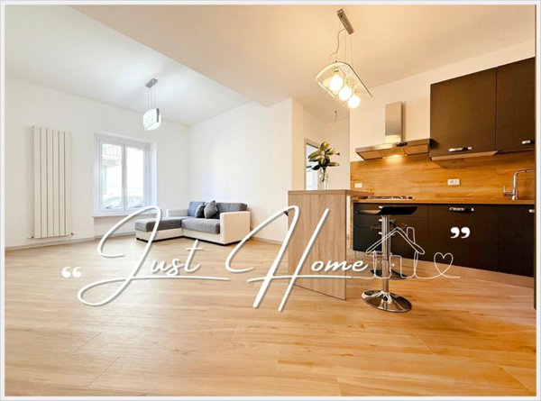 appartamento in vendita a Genova in zona Staglieno