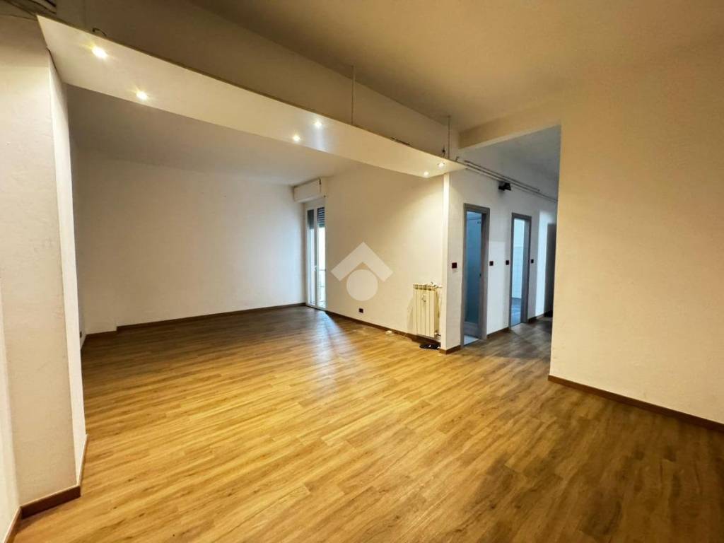 appartamento in vendita a Genova in zona Sampierdarena