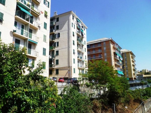 appartamento in vendita a Genova in zona Voltri
