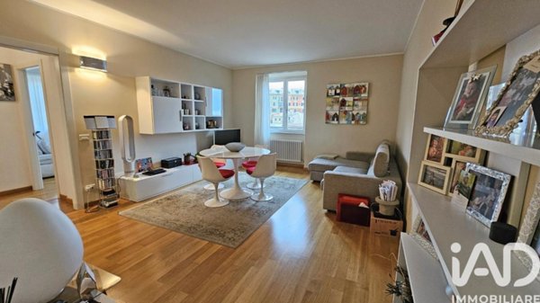 appartamento in vendita a Genova in zona Rivarolo