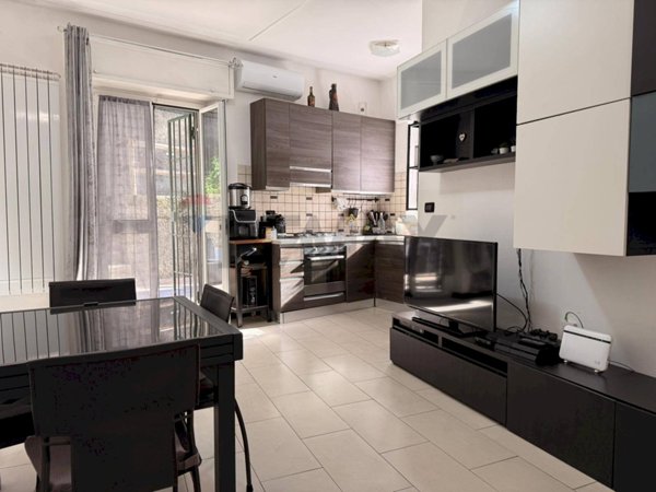 appartamento in vendita a Genova in zona Sestri Ponente