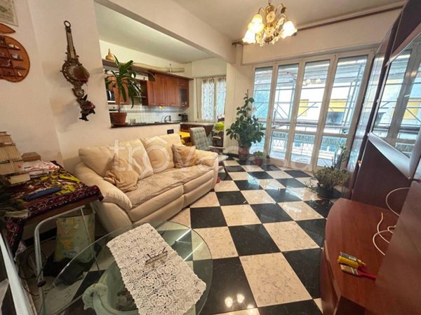 appartamento in vendita a Genova in zona Pegli