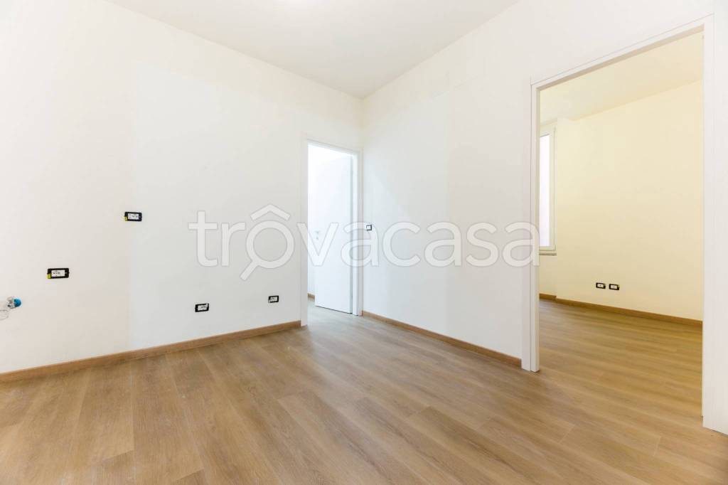 appartamento in vendita a Genova in zona Sottoripa / Maddalena / Molo