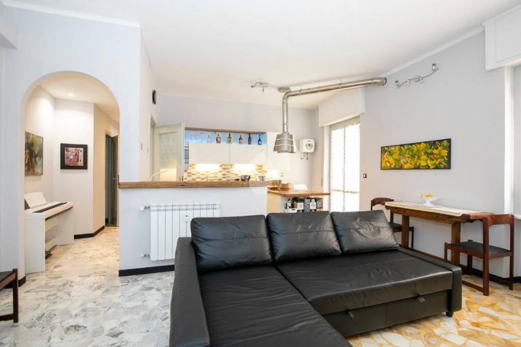 appartamento in vendita a Genova in zona Marassi