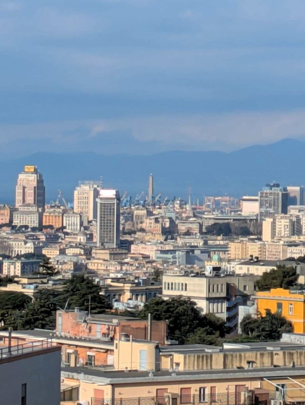 appartamento in vendita a Genova in zona San Martino