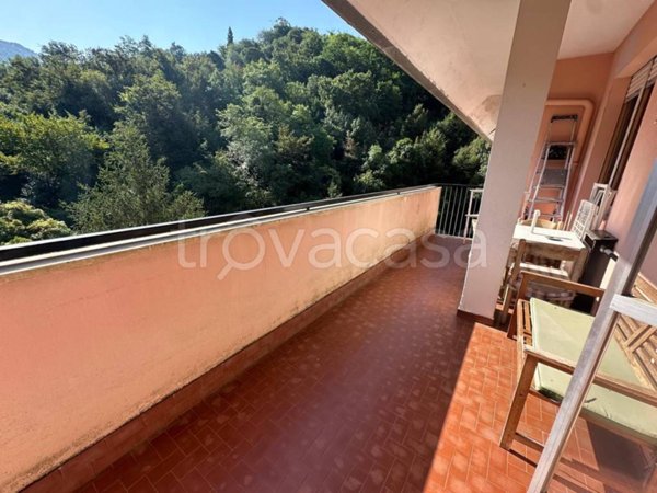 appartamento in vendita a Genova in zona Bolzaneto