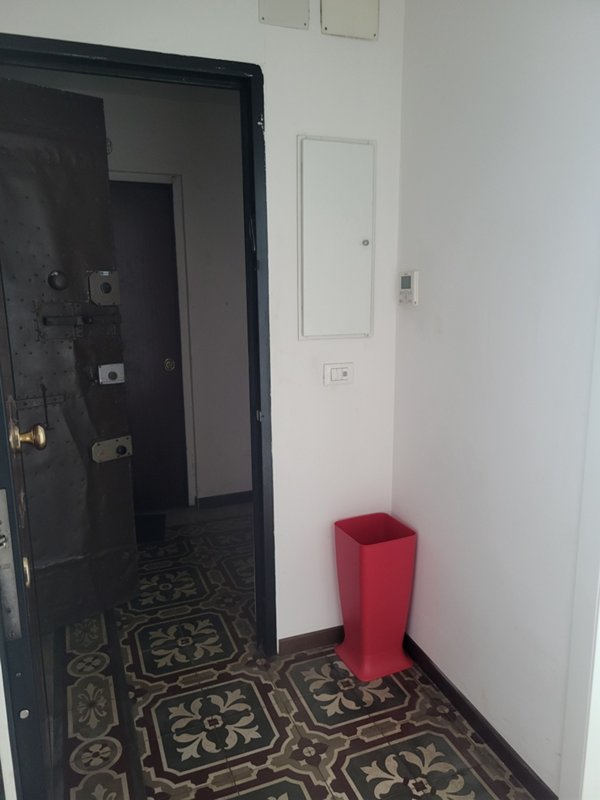 appartamento in vendita a Genova in zona Sottoripa / Maddalena / Molo