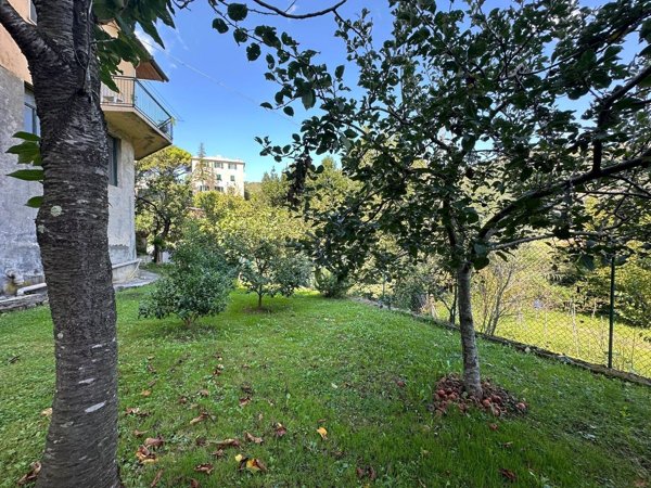 casa indipendente in vendita a Genova in zona San Desiderio