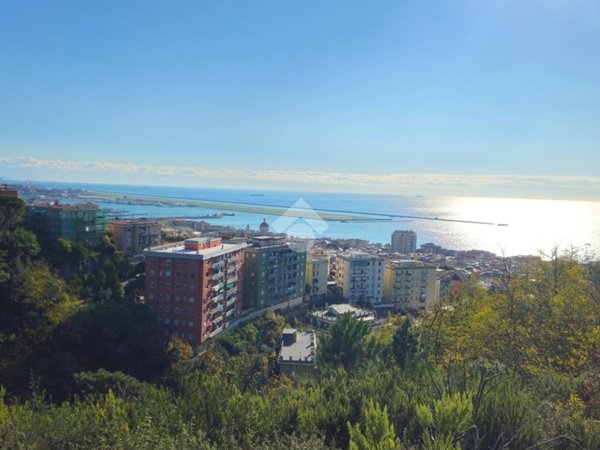 appartamento in vendita a Genova in zona Pegli