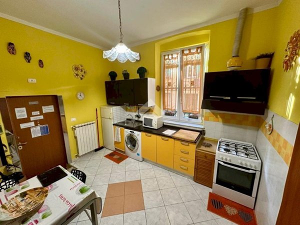 appartamento in vendita a Genova in zona Sampierdarena