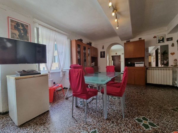 appartamento in vendita a Genova in zona Struppa