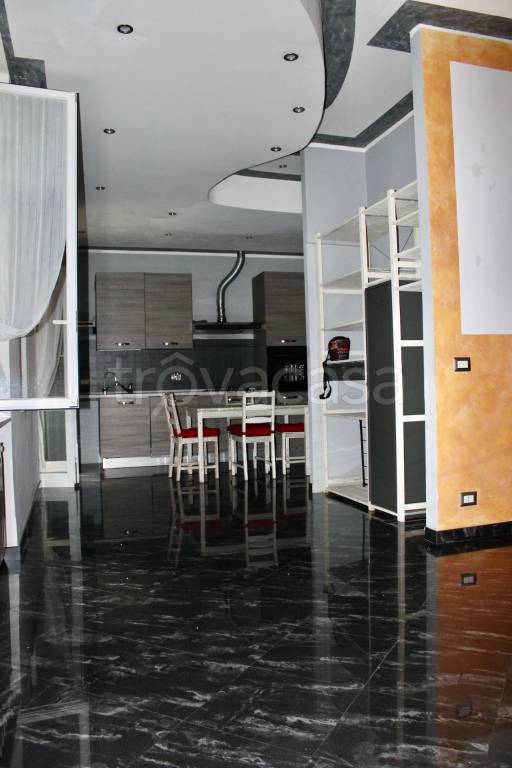 appartamento in vendita a Genova in zona Marassi