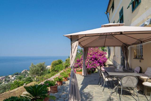 casa indipendente in vendita a Genova in zona Nervi