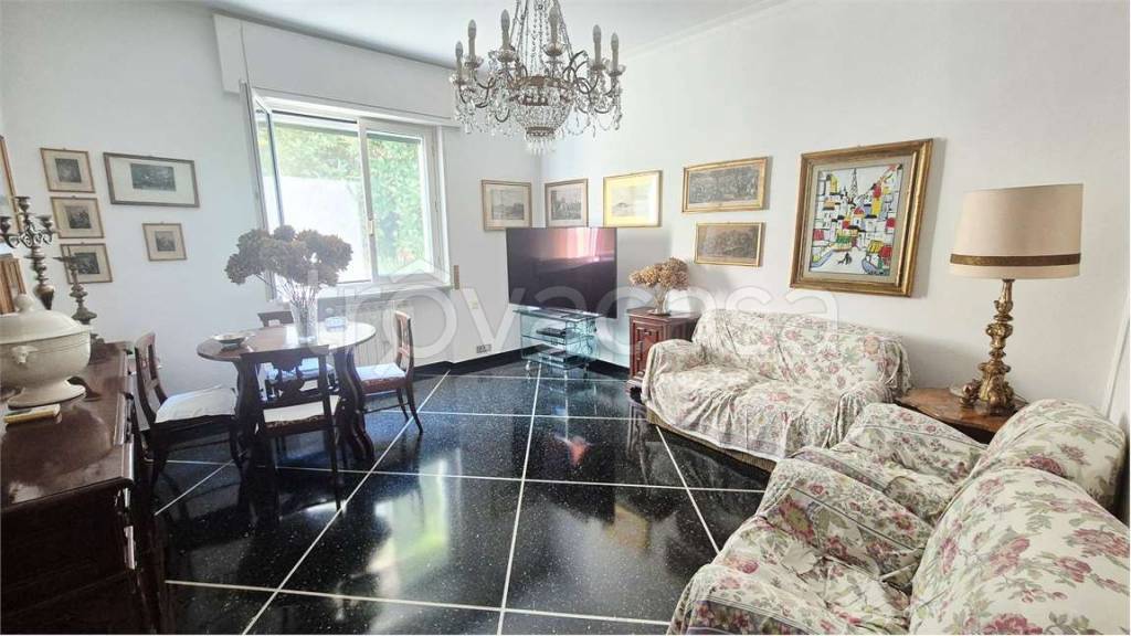 appartamento in vendita a Genova in zona Marassi