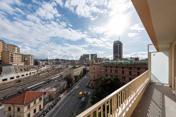 appartamento in vendita a Genova in zona San Vincenzo