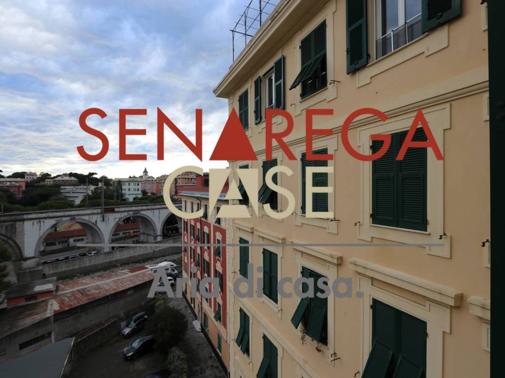 appartamento in vendita a Genova in zona Sturla