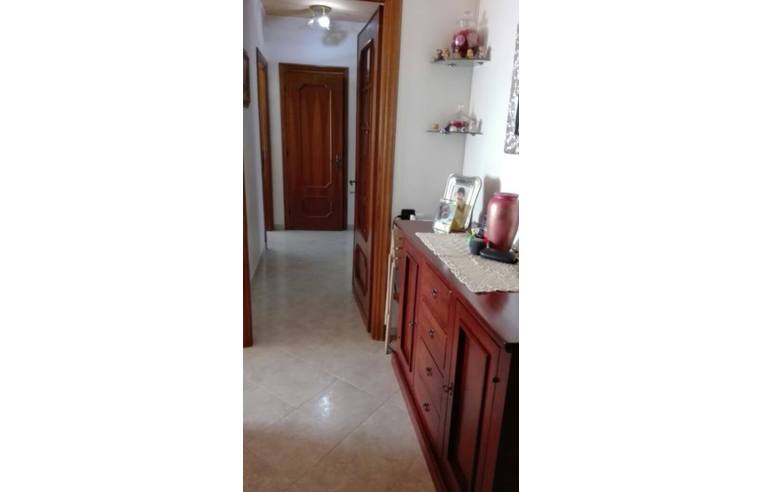 appartamento in vendita a Genova in zona Rivarolo