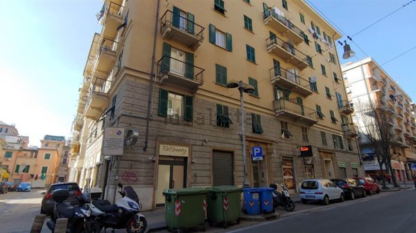 appartamento in vendita a Genova in zona Certosa