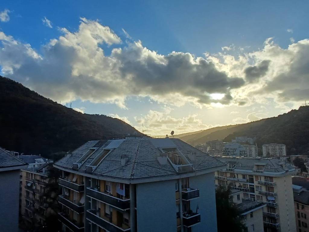 appartamento in vendita a Genova in zona Molassana