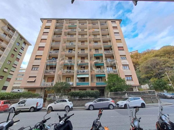appartamento in vendita a Genova in zona Marassi