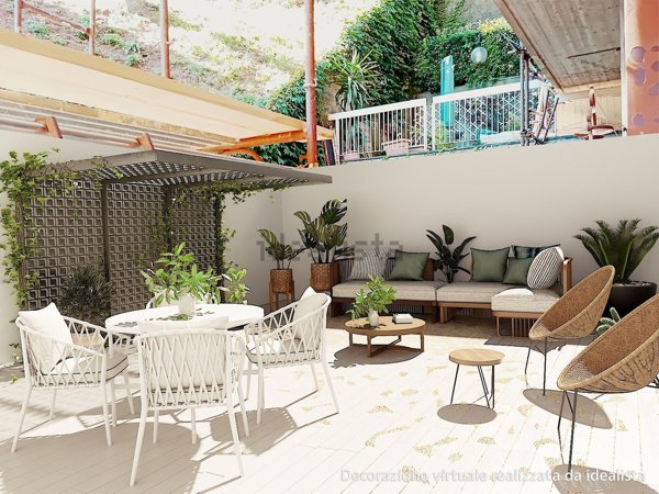 appartamento in vendita a Genova in zona Sestri Ponente