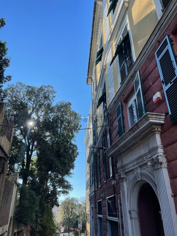appartamento in vendita a Genova in zona Castelletto