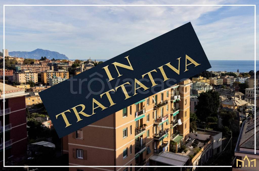 appartamento in vendita a Genova in zona Sturla