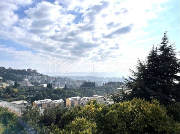 appartamento in vendita a Genova in zona Oregina