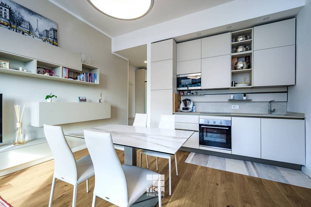 appartamento in vendita a Genova in zona Foce