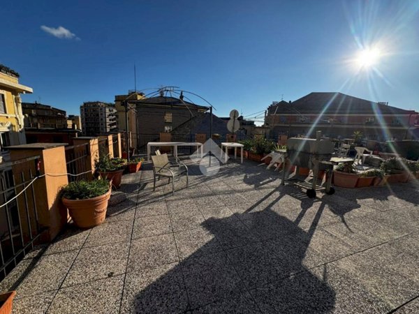 appartamento in vendita a Genova in zona Sampierdarena