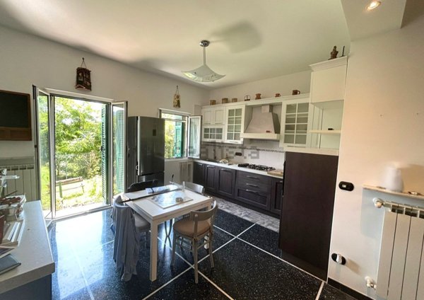 appartamento in vendita a Genova in zona Cornigliano