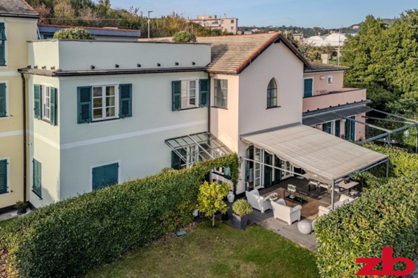 appartamento in vendita a Genova in zona Albaro