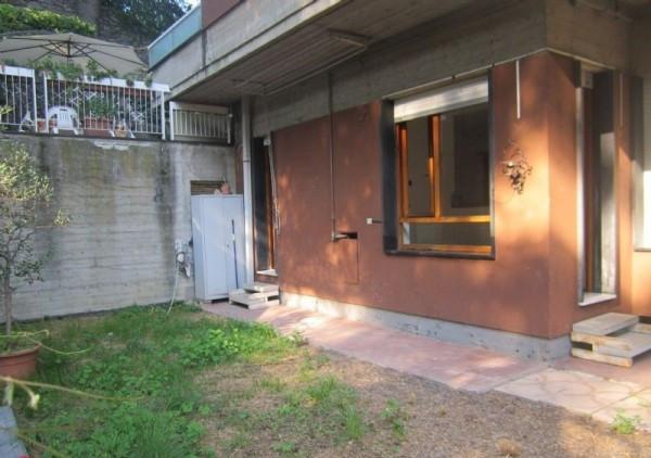 appartamento in vendita a Genova in zona Sestri Ponente